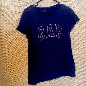 Medium GAP tee